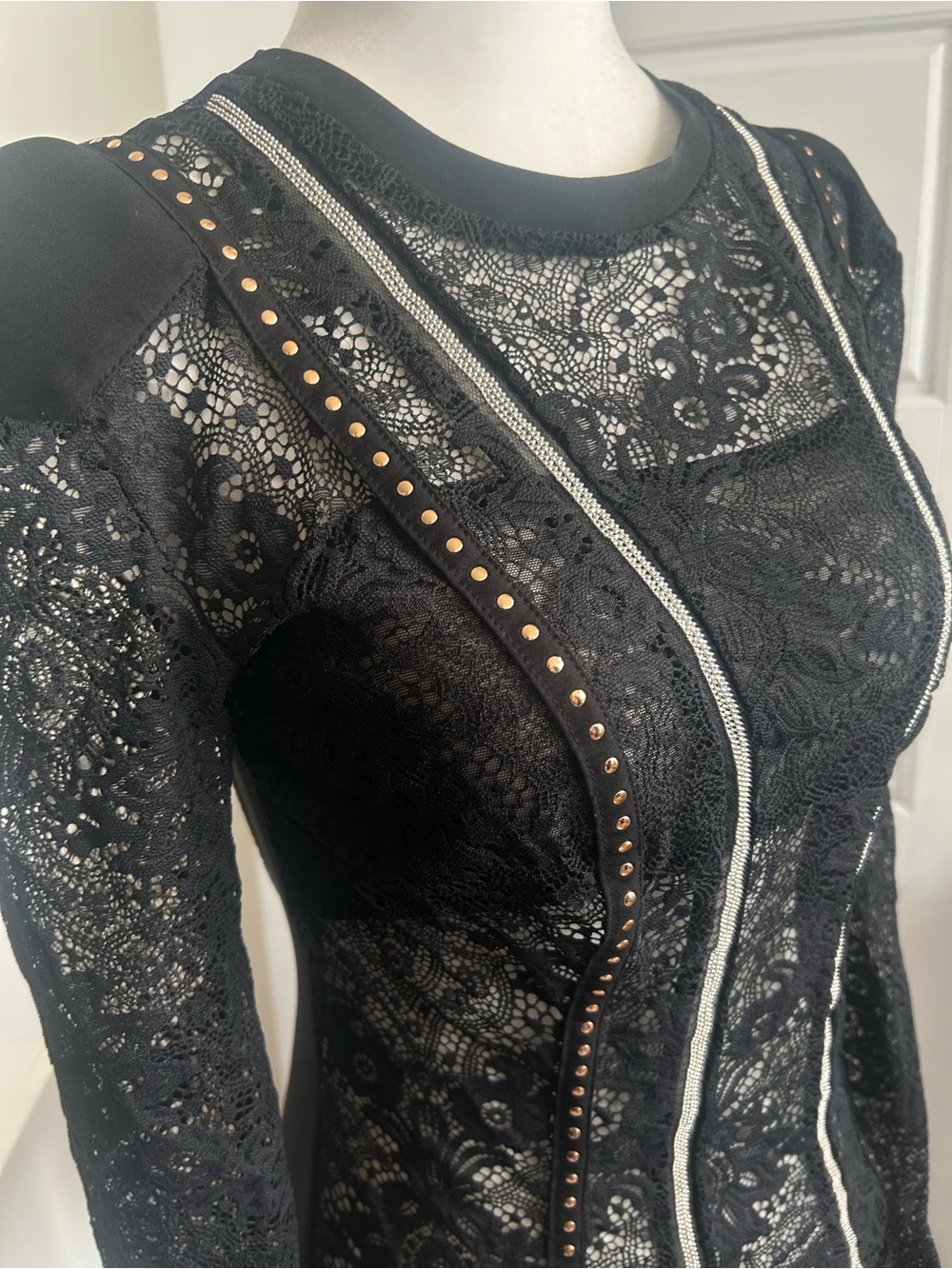Victoria’s Secret Very Sexy Embellished Lace Bodysuit M- Excellent Condition